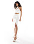 Фото #2 товара New Look corsage halter crop top in off white