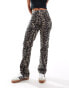 Фото #1 товара ONLY high waist straight leg jeans in leopard print