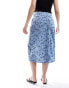 Pieces ruched side midi skirt with slit in blue ditsy