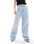 Stradivarius fluid wide leg jean in light wash Голубой, 36 - фото #10