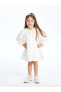 Фото #2 товара Платье для малышей LC WAIKIKI Standart Kalıp Poplin Kumaştan Yakası Dantel Detaylı Kız Bebek Elbise