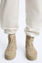 Фото #4 товара Кожаные ботинки с контрастными шнурками ZARA