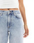 Фото #6 товара Miss Selfridge Petite mom jean in blue acid wash