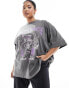 Фото #2 товара ASOS DESIGN Curve boyfriend fit t-shirt with purple rock graphic in washed black