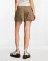 COLLUSION parachute short in brown