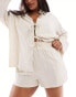 Фото #1 товара 4th & Reckless Plus exclusive linen shirred waist shorts in beige