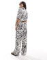 Фото #5 товара IIsla & bird graphic print loose fit beach trouser co-ord in white and black