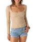 ფოტო #1 პროდუქტის Juniors' Floki Ribbed-Knit Long-Sleeve Top