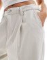 Cotton On relaxed pleated smart trousers in washed stone Verwaschenes Grau, W32 - фото #3