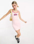 APEE by A BATHING APE – Camisole-Kleid in Rosa mit Riemchenträgern und Logo