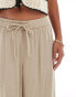 Фото #3 товара Vila Petite weighted plisse satin feel wide leg trousers in beige