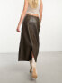 Фото #5 товара NA-KD faux leather midi skirt in dark olive