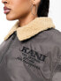 Karl Kani retro aviator bomber jacket in grey with contrast borg collar M - фото #3