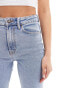 Фото #5 товара Stradivarius cotton slim mom jean with stretch in washed blue - LBLUE