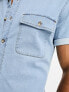 Фото #4 товара ASOS DESIGN skinny denim short sleeve shirt in light blue wash