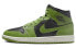 Фото #2 товара Jordan Air Jordan 1 Mid "Green Black" 中帮 复古篮球鞋 女款 黑绿 / Кроссовки Jordan Air Jordan BQ6472-031