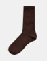 Фото #2 товара Sui Ava Magda pointelle ankle socks in dark brown