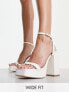 Фото #2 товара Glamorous Wide Fit platform heel sandals in white patent
