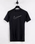 Фото #1 товара Nike Pro Training baselayer t-shirt in black