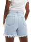 Фото #3 товара DTT longline denim shorts with raw hem in light blue wash