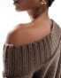 Фото #4 товара COLLUSION knitted off the shoulder jumper in stone