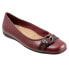 Фото #2 товара Trotters Sylvia T2166-601 Womens Red Leather Slip On Ballet Flats Shoes