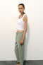 Flowing cropped trousers