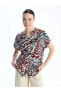 Фото #1 товара LCW Grace Kaçık Yaka Desenli Kısa Kollu Kadın Bluz