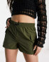 Фото #2 товара Only exclusive cargo shorts with toggle fastening in khaki