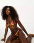 Фото #1 товара Motel panave ruched cup bikini top in floral sunset print