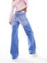 Фото #2 товара Stradivarius wide leg jean with rips in washed medium blue