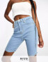 Фото #1 товара DTT Petite skinny denim shorts in light wash blue