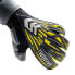 Фото #2 товара Вратарские перчатки TWOFIVE Sevilla´82 Basic - Неопреновые технические перчатки. Для классических вратарей, предпочитающих чувствовать касание мяча.