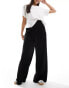 Фото #1 товара Vero Moda super wide leg jersey crepe trousers in black