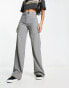 Фото #2 товара Bershka wide leg tailored trousers in grey