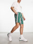 New Look pull on stripe short in green