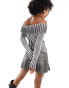 Фото #4 товара Reclaimed Vintage asymmetrical off shoulder knitted top in grey marl