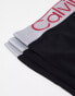 Фото #4 товара Calvin Klein steel 3-pack boxer briefs with contrast waistband in black