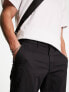 Calvin Klein – Satin-Chinohose in Schwarz mit schmalem Schnitt