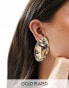 Фото #1 товара 8 Other Reasons 18k gold plated hammered oversized stud earrings