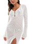 Фото #2 товара In The Style exclusive crochet ring detail flared sleeve maxi beach dress in white