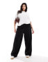 Фото #1 товара Noisy May Curve wide leg elasticated waist trouser in black