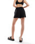 New Look pull on shorts in black