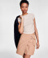 ფოტო #2 პროდუქტის Women's Short-Sleeve Side-Ruched Crop Top