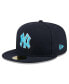 Фото #1 товара Men's Navy New York Yankees 2024 Father's Day 59FIFTY Fitted Hat