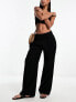 Фото #1 товара Abercrombie & Fitch pleated wide leg linen trouser in black