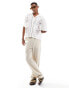 Фото #6 товара Abercrombie & Fitch embroidered short sleeve linen blend shirt in white