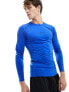 Фото #1 товара Nike Pro Training tight long sleeve tight top in royal blue