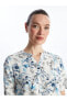 LCW Grace Kaçık Yaka Çiçekli Kısa Kollu Kadın Bluz