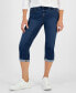 Фото #2 товара Petite Mid-Rise Curvy Roll-Cuff Capri Jeans, Created for Macy's